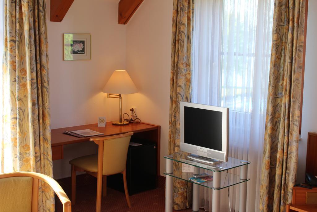 Hotel Seewirt Nonnenhorn Esterno foto