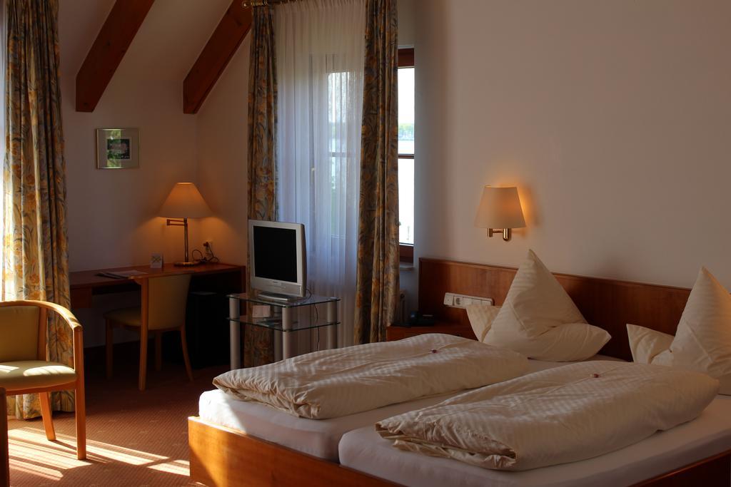 Hotel Seewirt Nonnenhorn Esterno foto