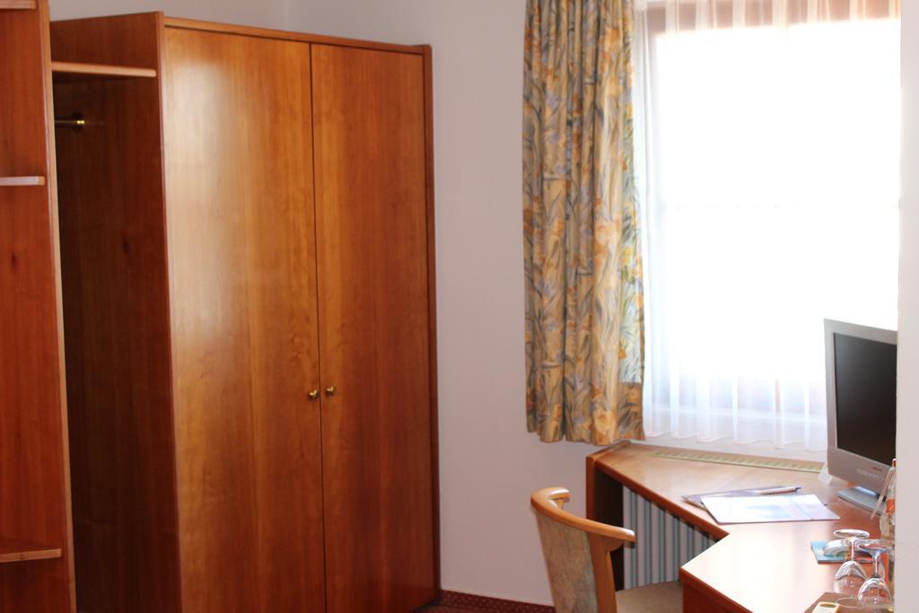 Hotel Seewirt Nonnenhorn Esterno foto