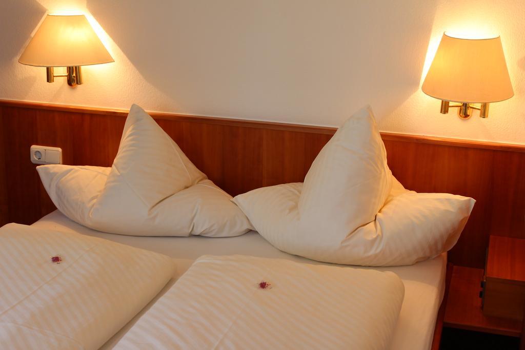 Hotel Seewirt Nonnenhorn Esterno foto